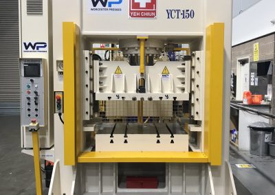 Yeh Chiun YCT-150 in factory